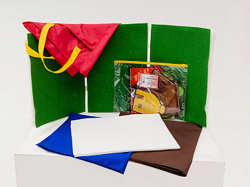 Кукольный театр планшет с игровыми полями, со стендовым театром (сказка Три поросенка) – портал поставщиков НСППО - 1